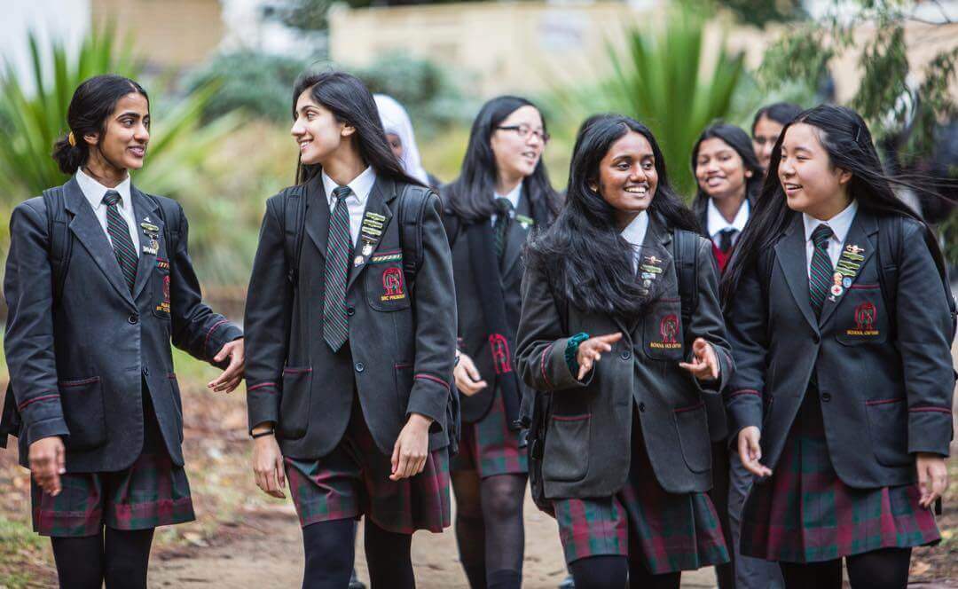 Mac Robertson Girls High School - Trường THPT nữ sinh tốt nhất bang Victoria, Úc